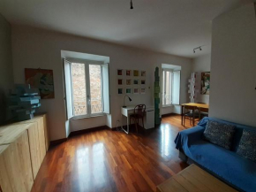 Art Atelier Flat
